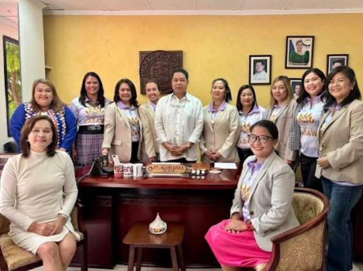 Past Mutya ng Dabaw members gathered together